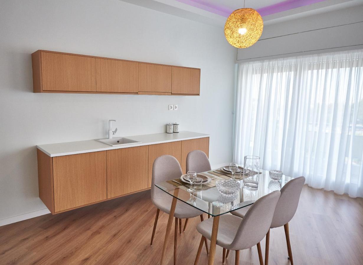 The El Greco Spirit Meets The Athenian Luxury Apt1 Экстерьер фото